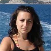 Ciao, posso aiutarti nelle materie sociali (psicologia,pedagogia,sociologia,antropologia) e umanistiche (italiano,filosofia etc)